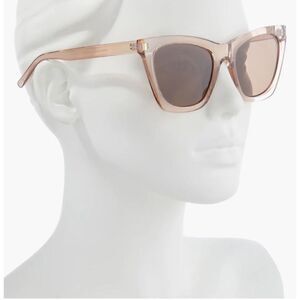 NWT Aire Auriga 54mm Gradient Cat Eye
Sunglasses